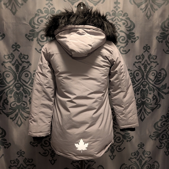Canadiana Girls Gray Hooded Parka with Fur Good- 10-12 (Large) - Picture 2 of 5